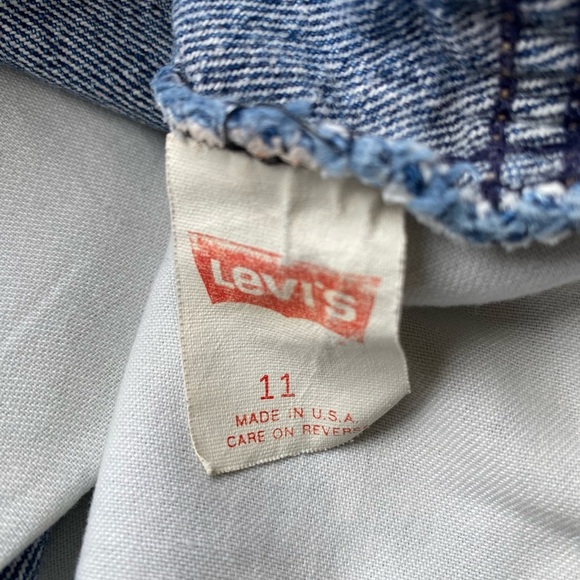 LEVI’S Vintage Brown Tag Denim Blue Made In USA Jean Skirt Size 11 Or 26” Waist - Picture 8 of 10